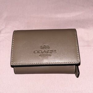 Used once small coach card holder